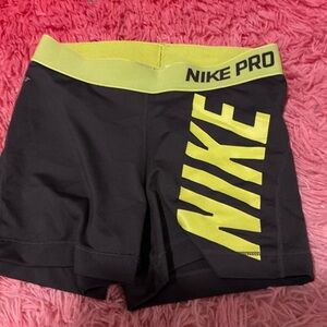 Nike Pro Women's Athletic Shorts Black Yellow